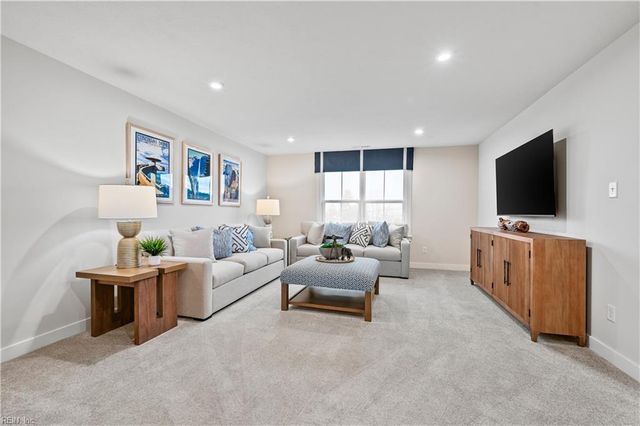 306 Pocosin PATH, Poquoson, VA 23662