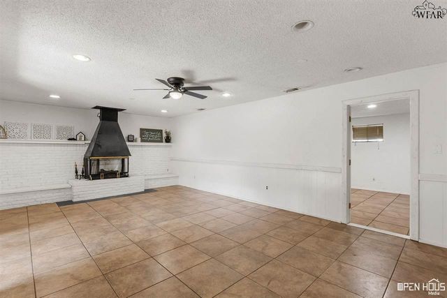 2920 CUNNINGHAM DRIVE, Wichita Falls, TX 76308