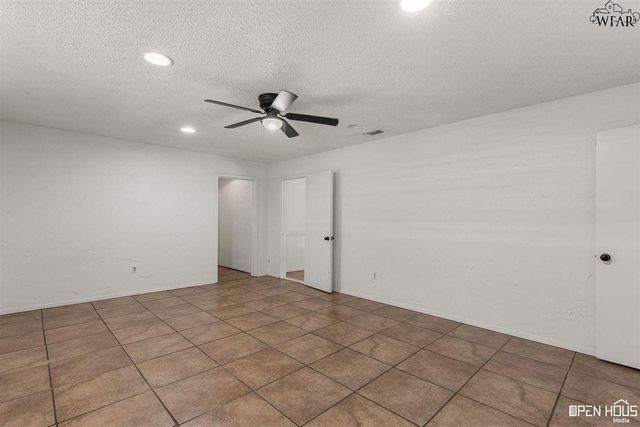 2920 CUNNINGHAM DRIVE, Wichita Falls, TX 76308