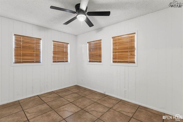 2920 CUNNINGHAM DRIVE, Wichita Falls, TX 76308