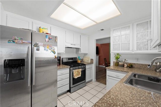 38224 San Mateo Avenue, Palmdale, CA 93551