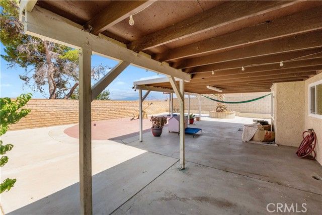 38224 San Mateo Avenue, Palmdale, CA 93551