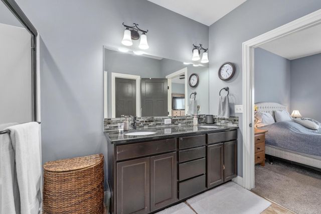 4415 N Cassie, Maize, KS 67101