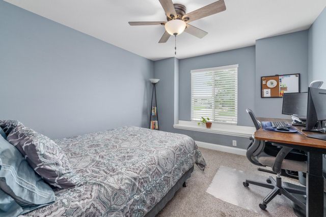 4415 N Cassie, Maize, KS 67101