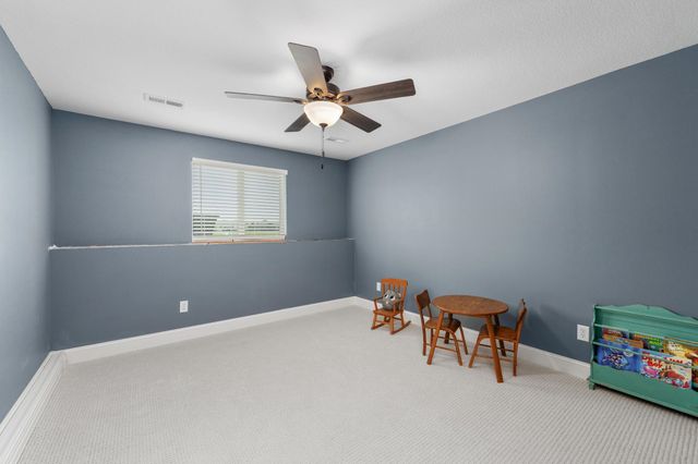 4415 N Cassie, Maize, KS 67101