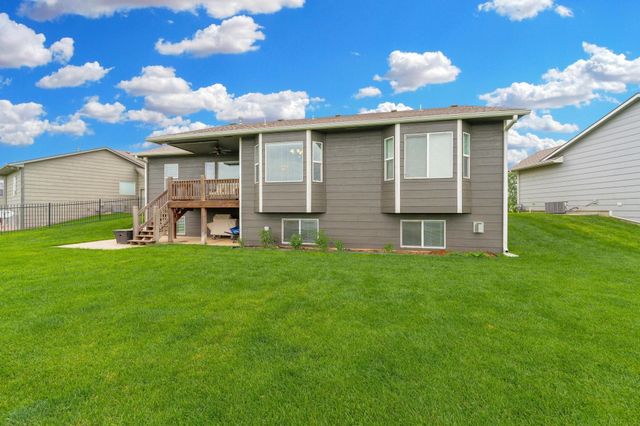 4415 N Cassie, Maize, KS 67101