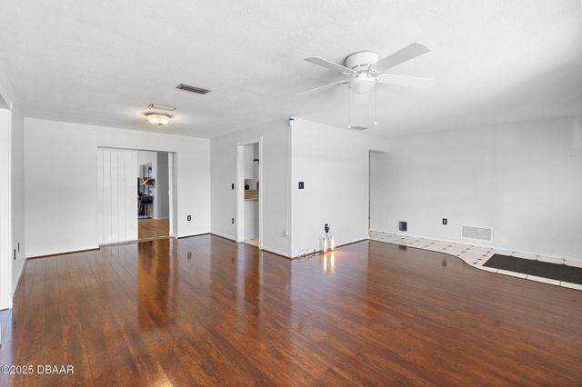 1115 N Old Mill Drive, Deltona, FL 32725