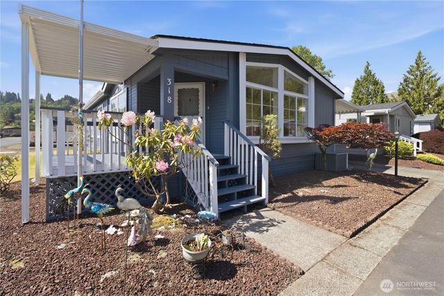 318 Peacock Lane, Kelso, WA 98626
