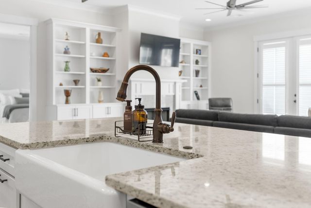 3976 Berberis Lane, Ravenel, SC 29470