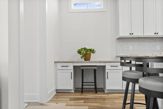 3976 Berberis Lane, Ravenel, SC 29470