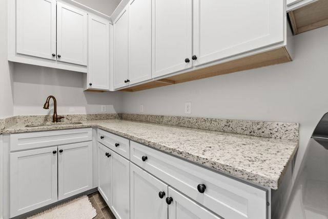 3976 Berberis Lane, Ravenel, SC 29470