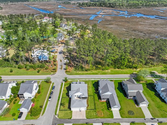 3976 Berberis Lane, Ravenel, SC 29470
