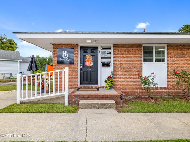 10 Dewitt Street, Jacksonville, NC 28540