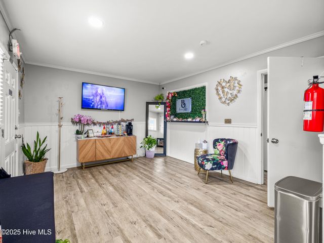 10 Dewitt Street, Jacksonville, NC 28540