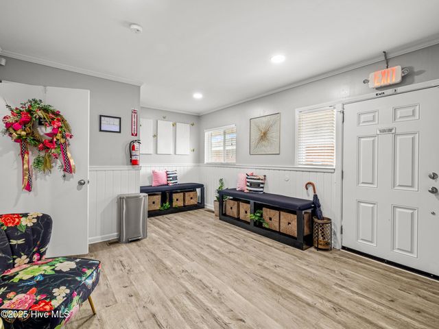 10 Dewitt Street, Jacksonville, NC 28540