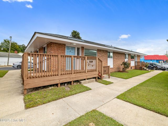 10 Dewitt Street, Jacksonville, NC 28540