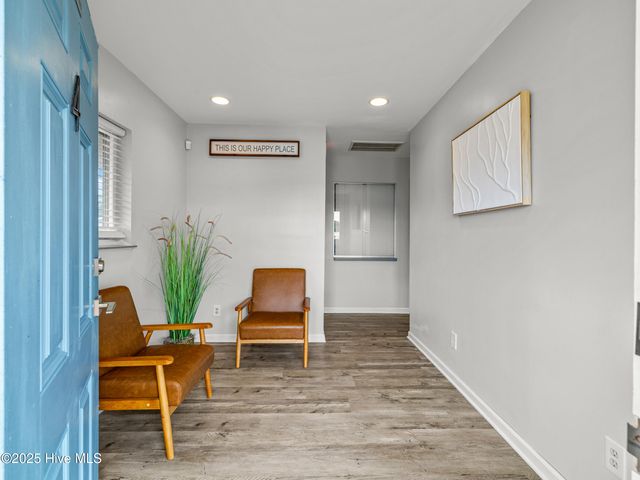 10 Dewitt Street, Jacksonville, NC 28540