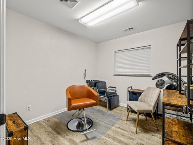 10 Dewitt Street, Jacksonville, NC 28540