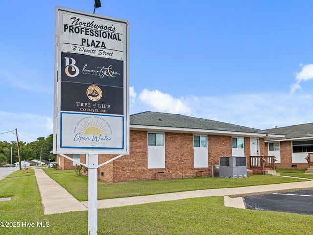 10 Dewitt Street, Jacksonville, NC 28540