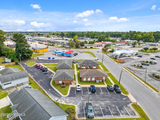 10 Dewitt Street, Jacksonville, NC 28540