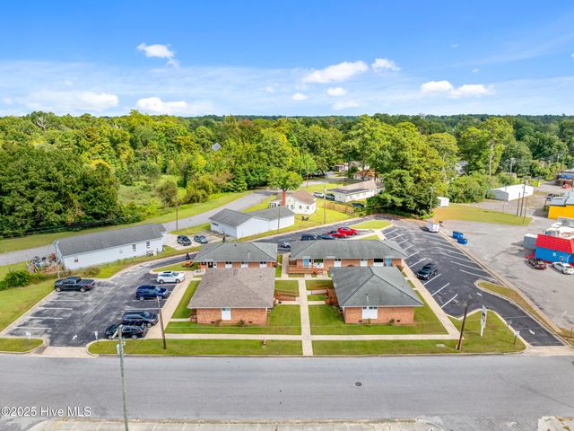 10 Dewitt Street, Jacksonville, NC 28540
