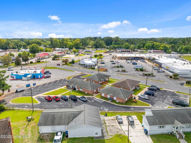 10 Dewitt Street, Jacksonville, NC 28540