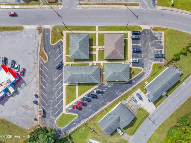 10 Dewitt Street, Jacksonville, NC 28540