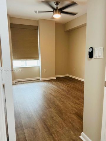 7350 SW 89th St 906S, Miami, FL 33156