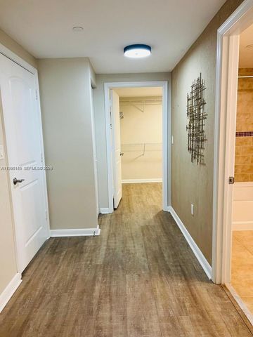 7350 SW 89th St 906S, Miami, FL 33156