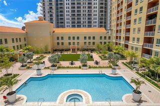 7350 SW 89th St 906S, Miami, FL 33156