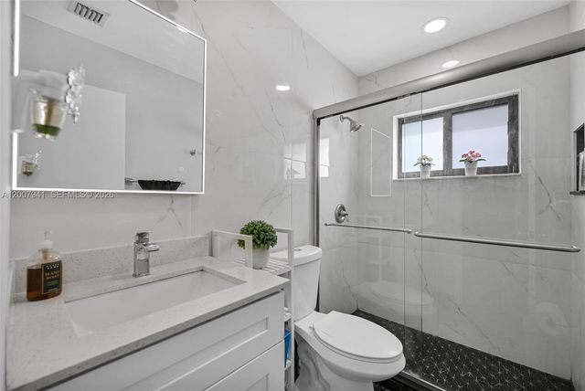 7309 NW 62nd St, Tamarac, FL 33321