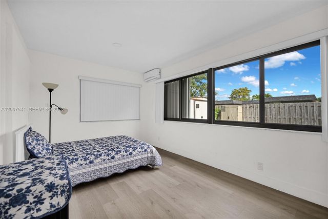 7309 NW 62nd St, Tamarac, FL 33321