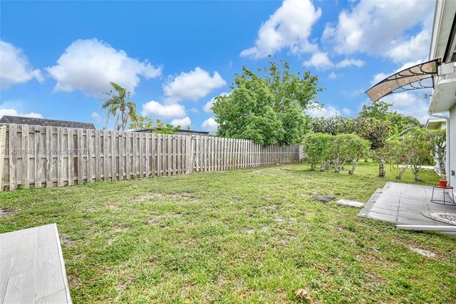 7309 NW 62nd St, Tamarac, FL 33321