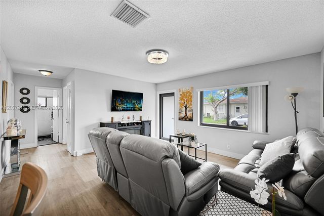 7309 NW 62nd St, Tamarac, FL 33321