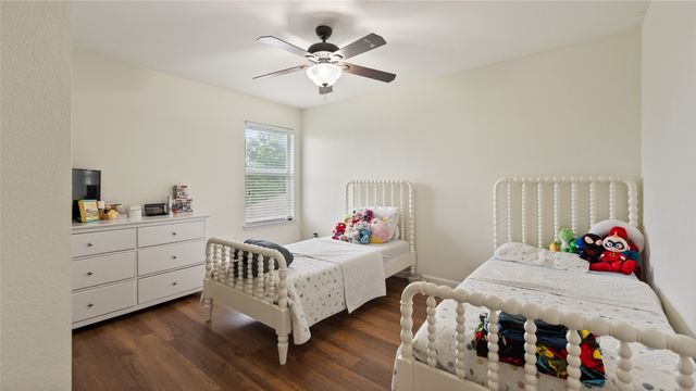 9208 Comanche Ridge Drive, Fort Worth, TX 76131