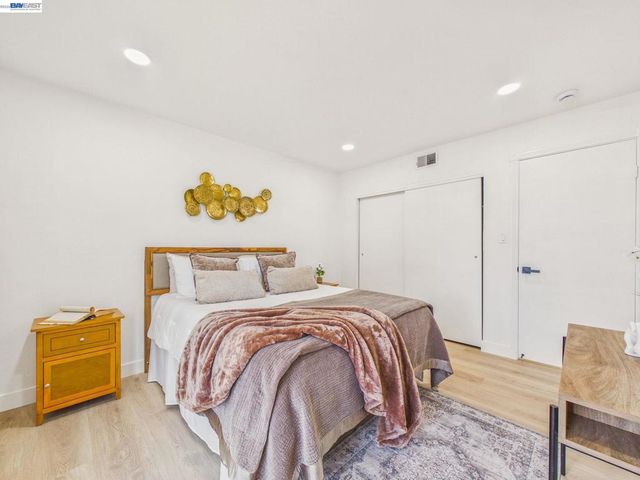 7482 Larkdale Avenue, Dublin, CA 94568
