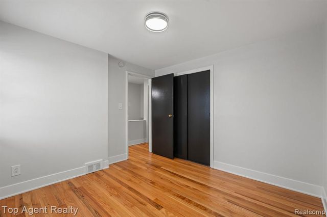 1724 Graefield Road, Birmingham, MI 48009