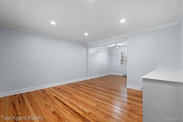 1724 Graefield Road, Birmingham, MI 48009