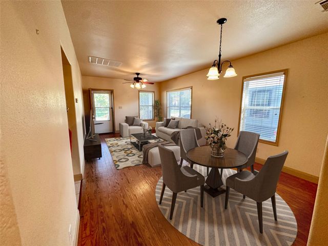 1707 E 21st ST, Austin, TX 78722
