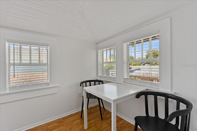 916 2ND STREET N B, St Petersburg, FL 33701