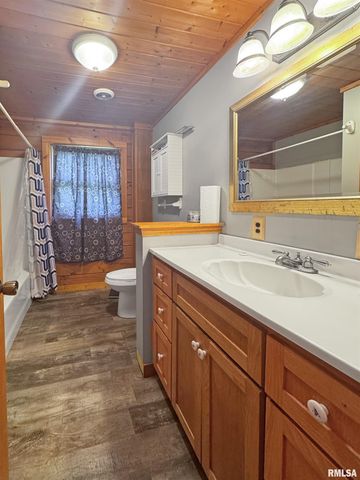 931 County Road 1035 Avenue, Mt Sterling, IL 62353