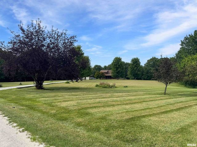 931 County Road 1035 Avenue, Mt Sterling, IL 62353