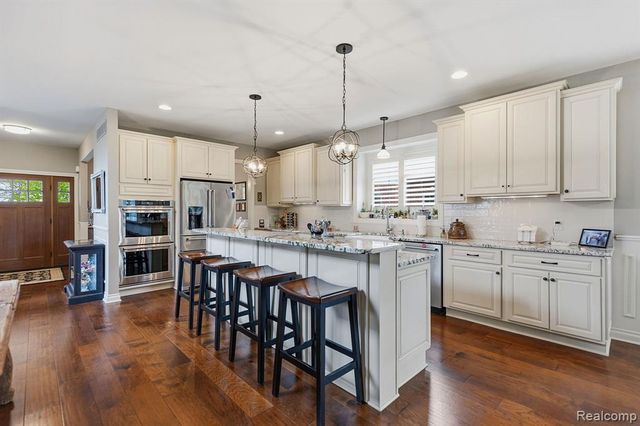 53769 Springdale Street, Macomb, MI 48042