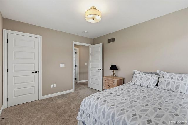 53769 Springdale Street, Macomb, MI 48042