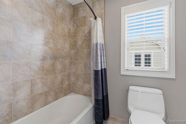 53769 Springdale Street, Macomb, MI 48042