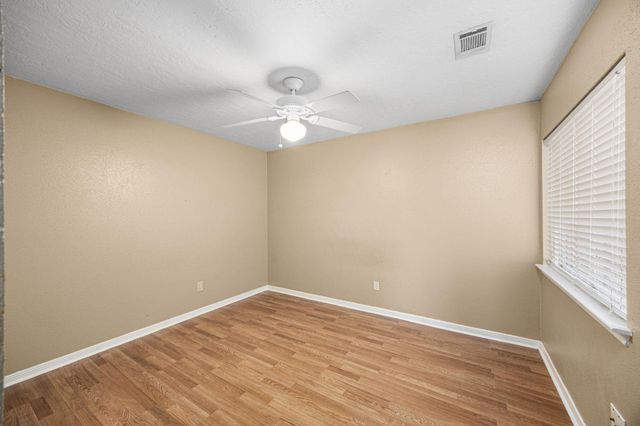 7118 River Garden Drive, Houston, TX 77095