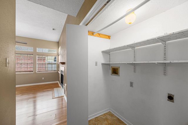 7118 River Garden Drive, Houston, TX 77095