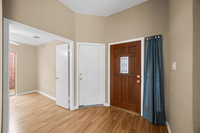 7118 River Garden Drive, Houston, TX 77095