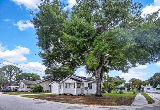 1905 24TH STREET S, St Petersburg, FL 33712