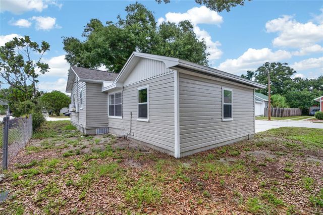 1905 24TH STREET S, St Petersburg, FL 33712